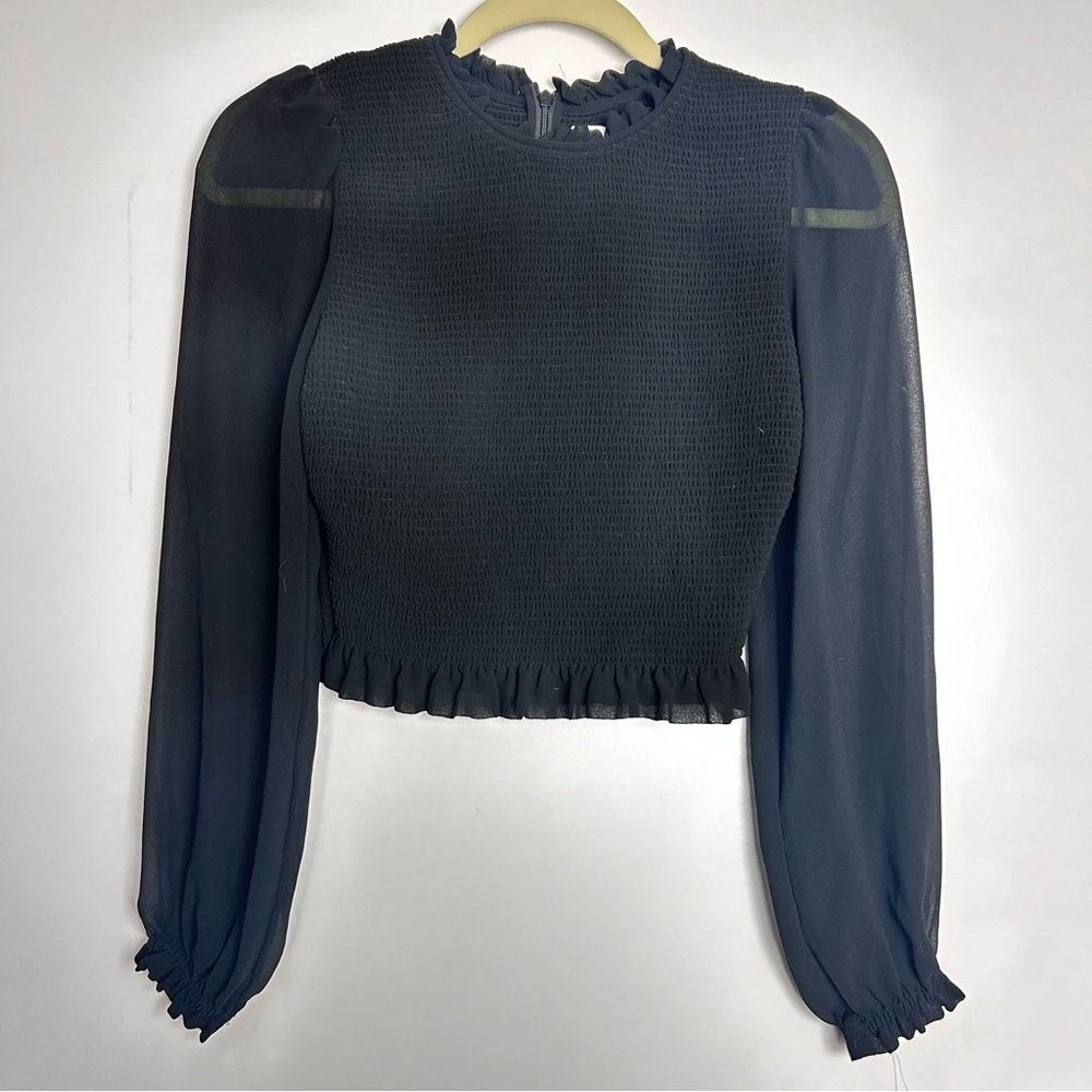 Aritzia black top